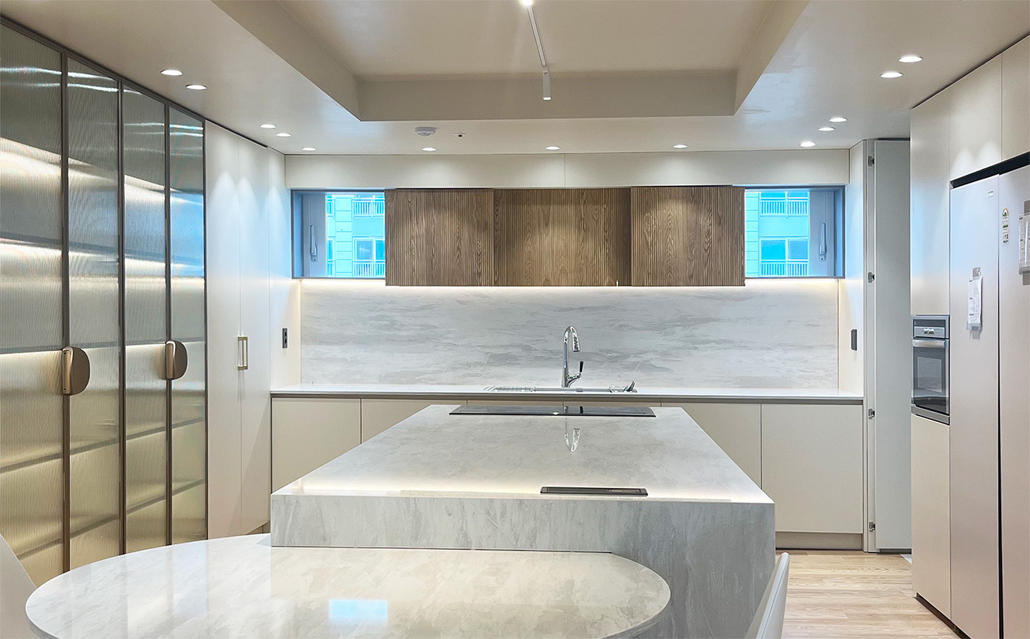 モノフラット リンクスヒンジ LIN-X450型の施工例・採用事例