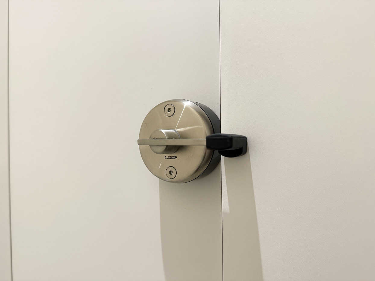 表示器付ラッチ錠 ET-70DSの施工例・採用事例