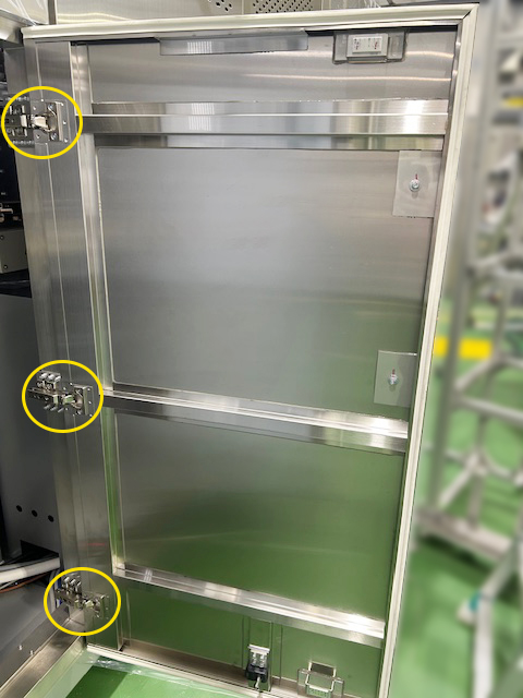重量用ワンタッチスライド丁番 J95の使用例・採用事例